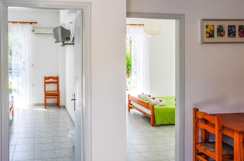 Olive Grove Apts Lithakia  Zewnętrze zdjęcie